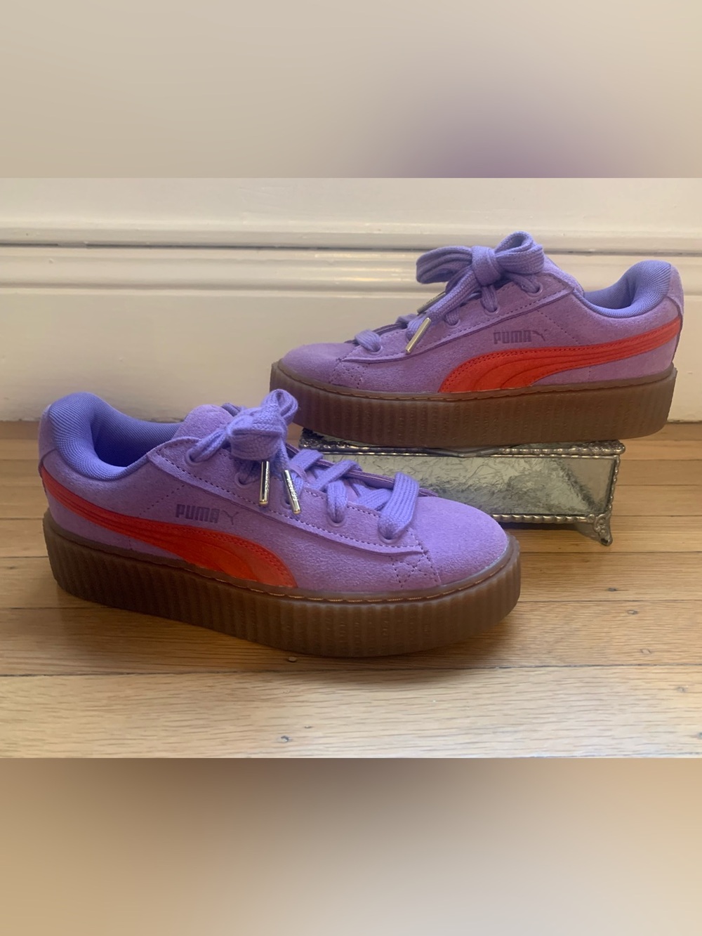 NWOB PUMA FENTY Lite Purple/Red Suede Thick Sole Sneakers WOMENS Size 8M
